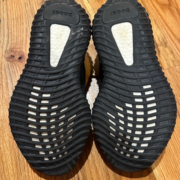 Yeezy Inspired Men’s Size 7.5 - Like New Condition - Picture 8 of 8